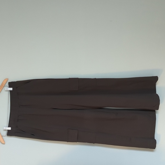 NWT HALARA Deep Green Casual Cargo Wide Leg Pants, US L - Picture 1 of 4